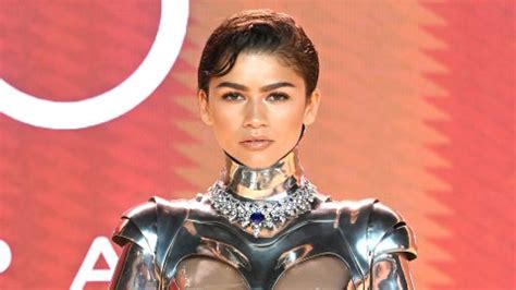 zendaya nackt|Zendaya Shows Off Bare Butt and Breasts at ‘Dune: Part Two